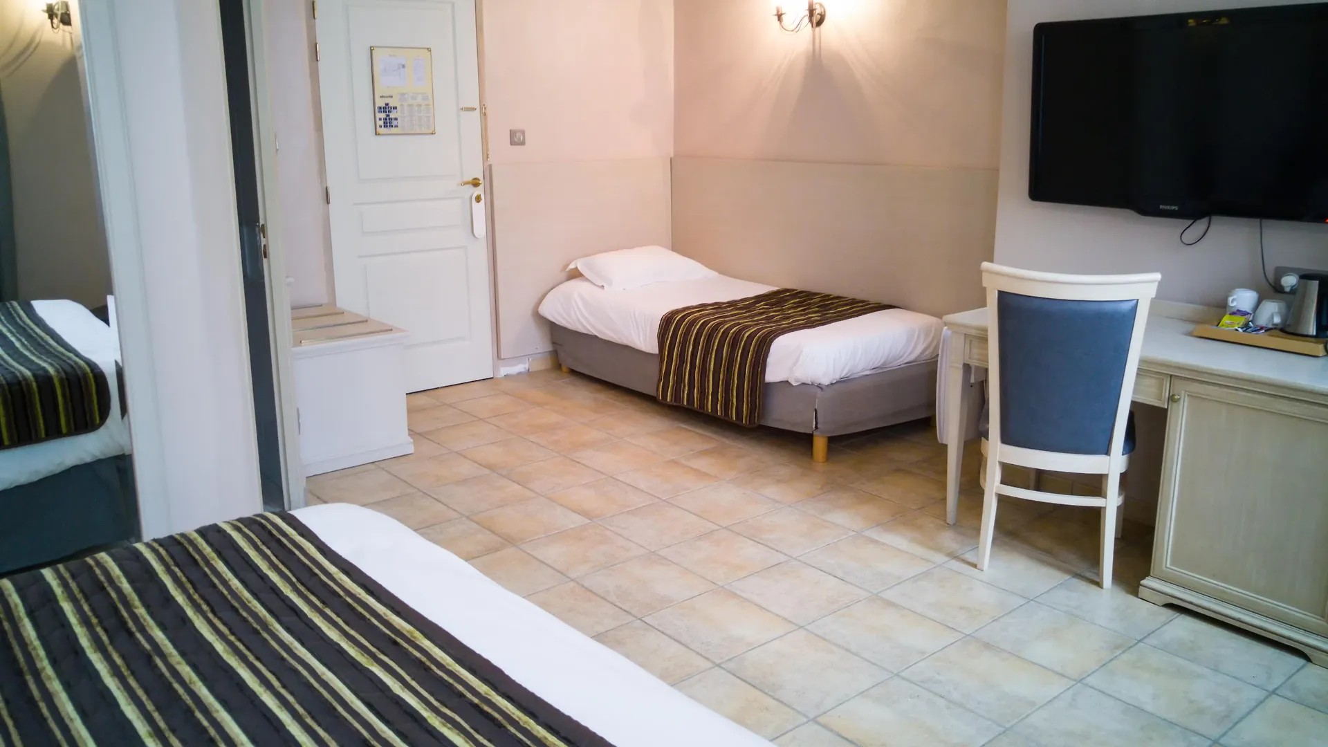 Hotel Artea Aix Centre Aix-en-Provence 3*,