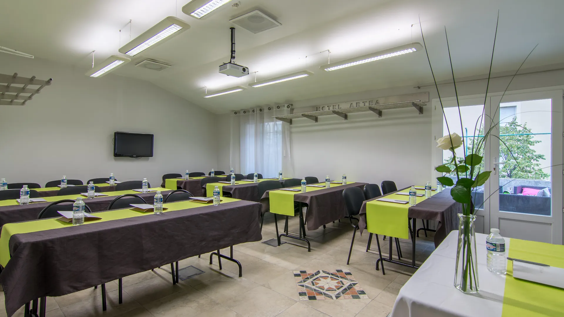 ***  Hotel Artea Aix Centre Aix-en-Provence France